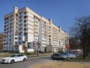 PaulMarie Apartments on Masherova 80