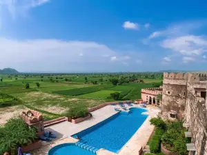 Neemrana's - Hill Fort - Kesroli