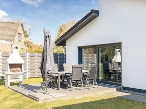 Beautiful Home in Bargenstedt with Sauna, Wifi and 2 Bedrooms