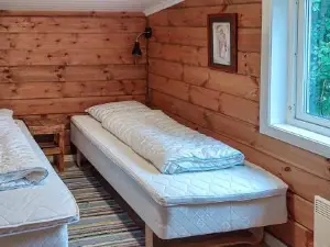 Cozy Home in Rysstad with House Sea View
