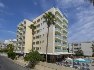 Kapetanios Limassol Hotel