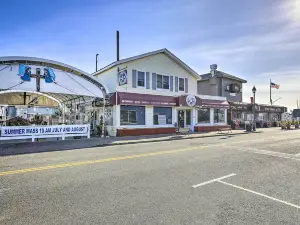 Freeport Guesthouse - Walk to Nautical Mile!