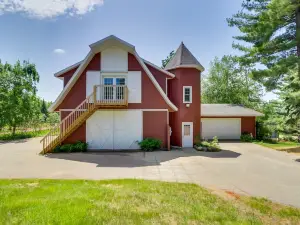 Backus Lakefront Cabin w/ Fire Pit, Dock Access!