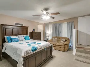 Cozy Georgia Vacation Rental w/ Backyard & BBQ