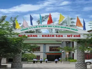 Khách sạn My My