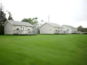 North Rustico Motel & Cottages