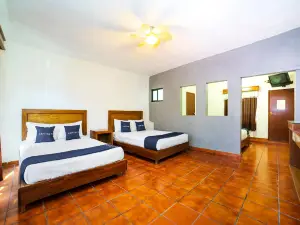 Capital O Hotel Casa Blanca