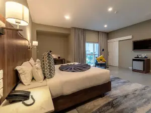 Central Hotel Ridge