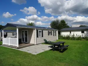 Well-furnished chalet near the Loonse
