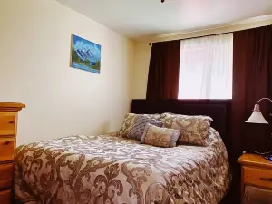 Julieann's in Alaska - Home in the Heart of Sitka