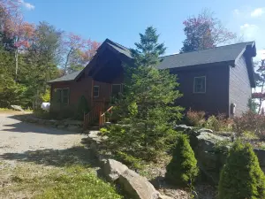 Spectacular Panoramic Views in a Private Setting with ADK 5 Star Accomodations