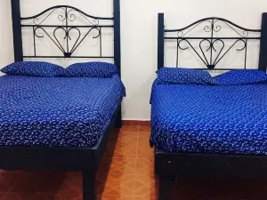 Hostal y Camping Villa Mercedes