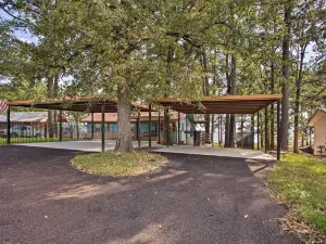 레이크 뷰가 있는 Lake O The Pines의 아늑한 코티지!