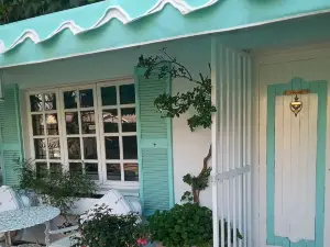 Emerald Guest House Springs