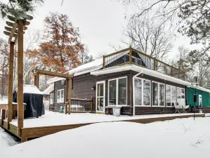 Ice Fishing on-Site! Brainerd Cabin on Rice Lake
