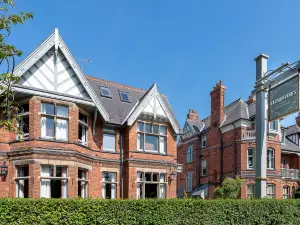 Clementine's Guest House
