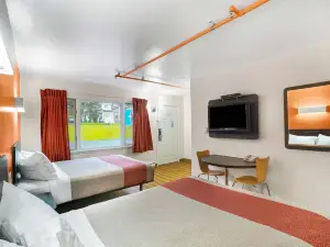 Motel 6 Ilion, NY