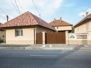 Türkiz Apartman