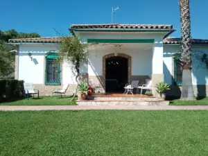 4 Bedrooms Villa with Private Pool Enclosed Garden and Wifi at Prado del Rey