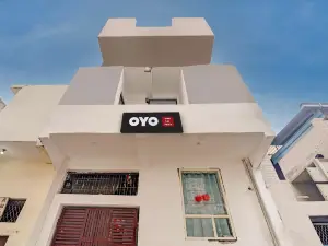 OYO Hotel Luv Palace