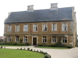 อัลลิงตัน แมเนอร์