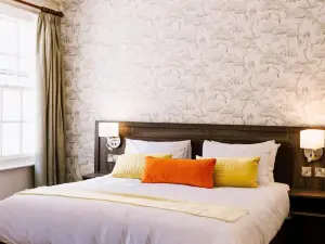 The Bull Hotel