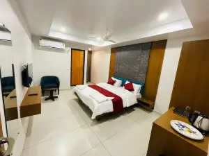 Hotel Coastal Empire