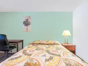 OYO旅行者旅館比弗，19號公路