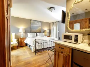 The Inn at Warm Springs