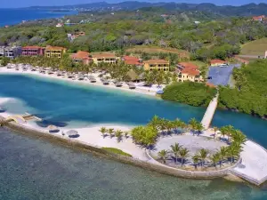 Hotel and Dive Center Roatan Yacht Club