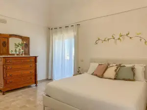 Flowers Apartments & Rooms