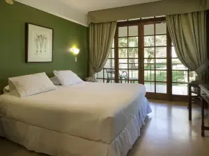 Hotel y Cabañas Huallilemu Sur- Caja Los Andes
