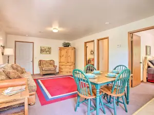 位於60英畝森林中的舒適、隱蔽的戴維斯小屋