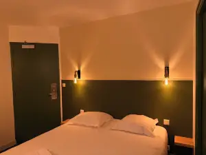 บริต โฮเทล แอลอาริเว่ กวิงแกมป์