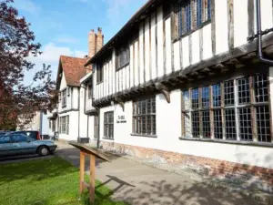 Bull Hotel