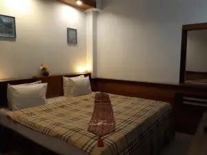 Hotel Permata Sari
