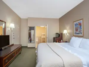 デイズ イン バイ ウィンダム ステートボロ