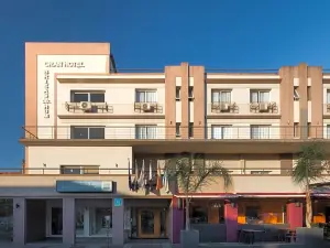 Gran Hotel Brisas del Hum