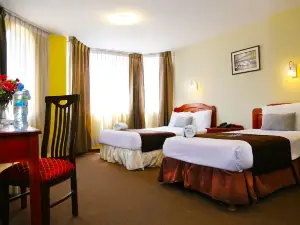 Hoteles Riviera Cayma
