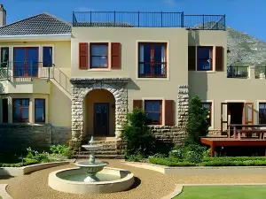 Lavender Manor Guest Lodge
