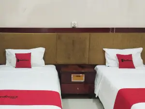 RedDoorz at Ameria Bandara Nongsa Batam