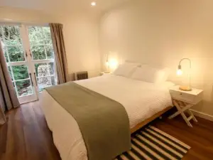 Pinehaven Cottage