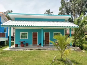 RUAN NAPAT RESORT
