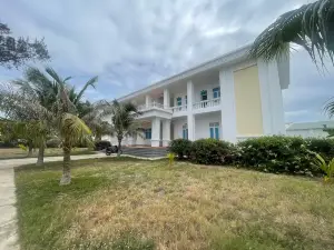 Vila 2BR SeaShore Phan rang