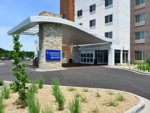 แฟร์ฟิลด์ อินน์แอนด์สวีทส์ บายแมริออท โอแคลร์ ชิปเปวาฟอลส์