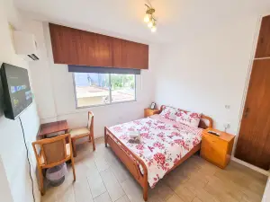 Larnaca Garden Rooms