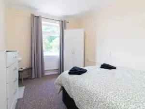 Brookvale Guest House Room 13