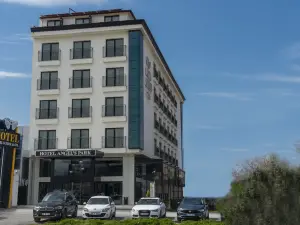 Angel's Park Hotel