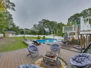 'Dreams of Paradise' Luxury Home w/ Pool!