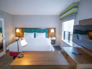 Hampton Inn & Suites by Hilton North Attleboro